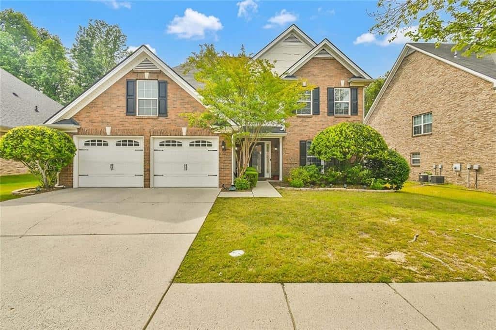 Listing photo 1