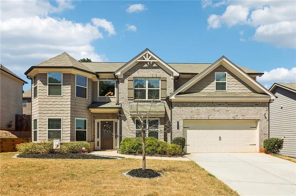 Listing photo 1
