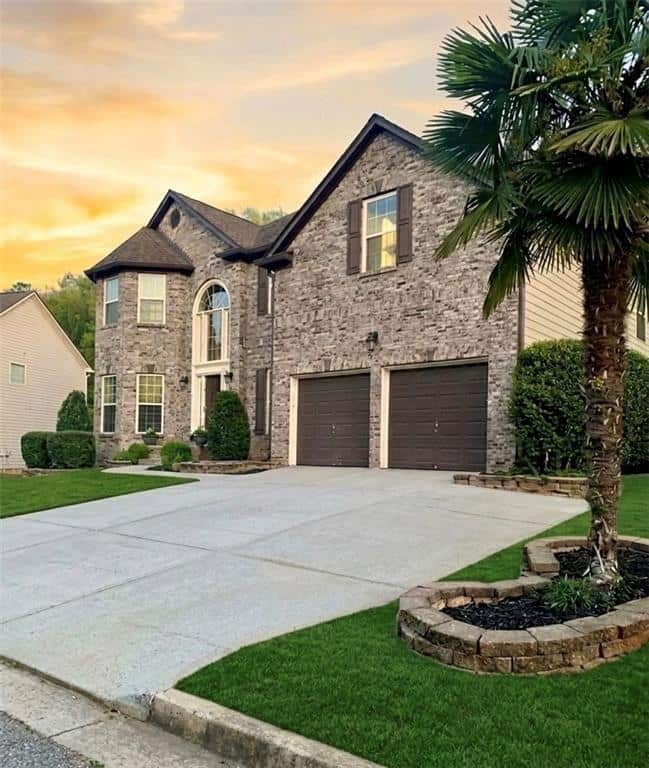 Listing photo 1