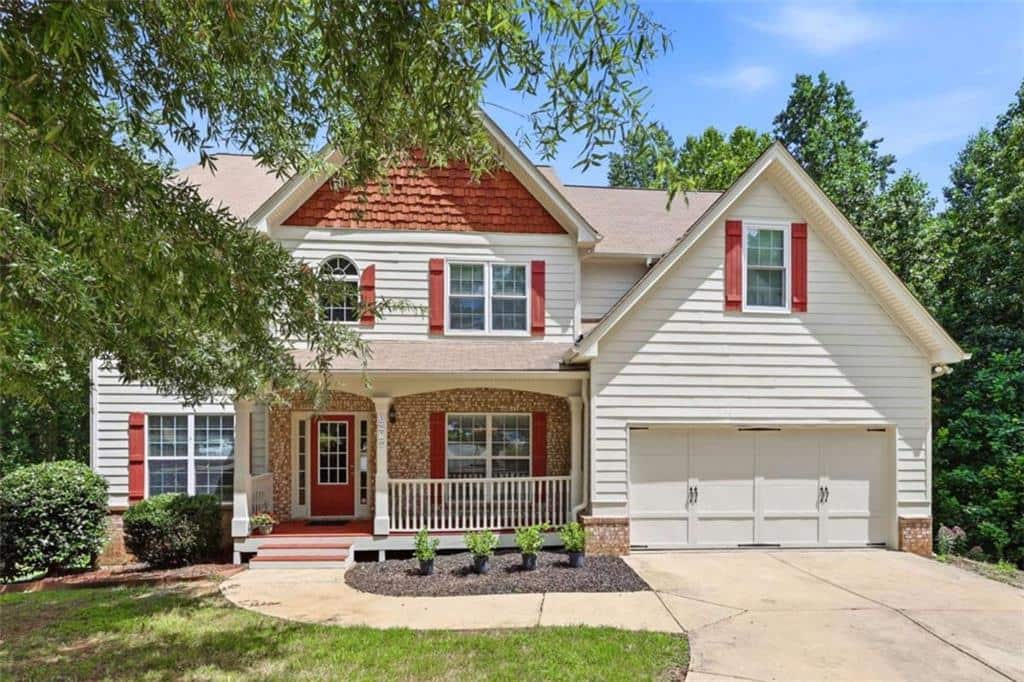 Listing photo 1
