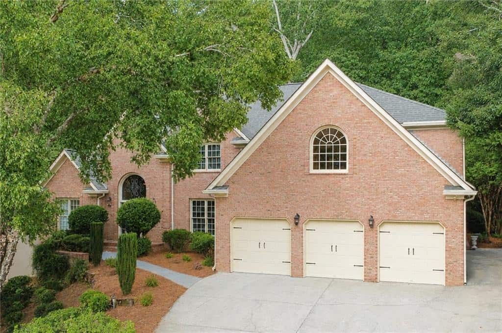 Listing photo 1