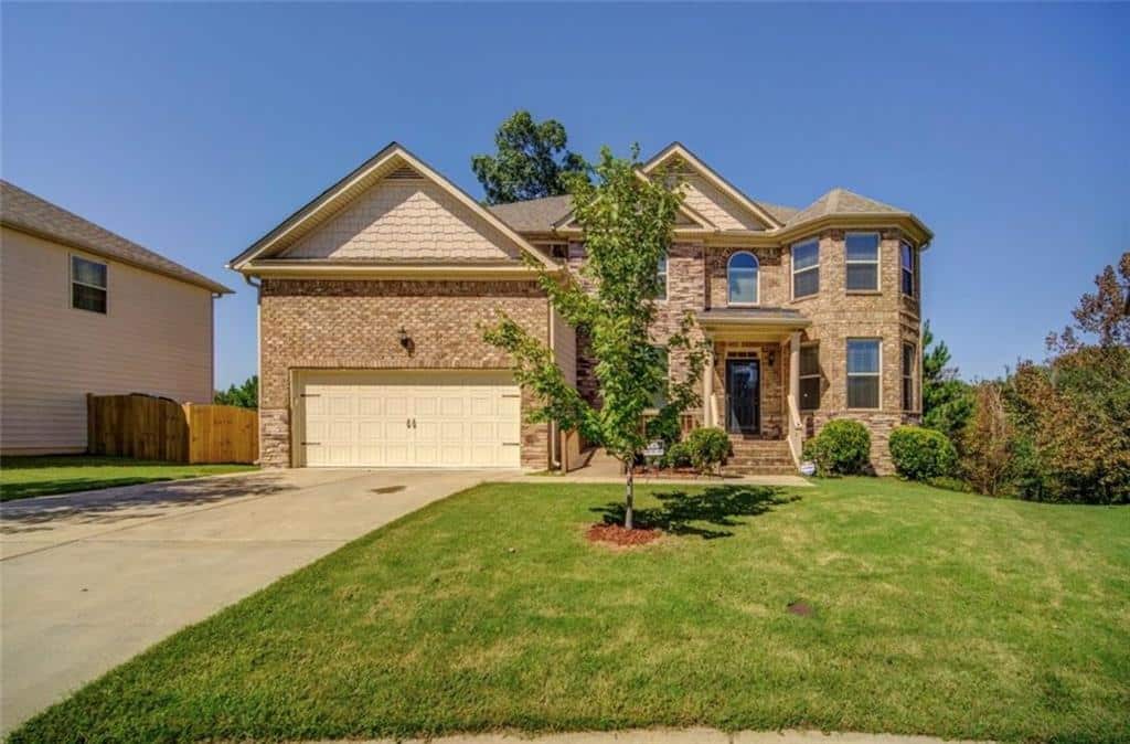 Listing photo 1