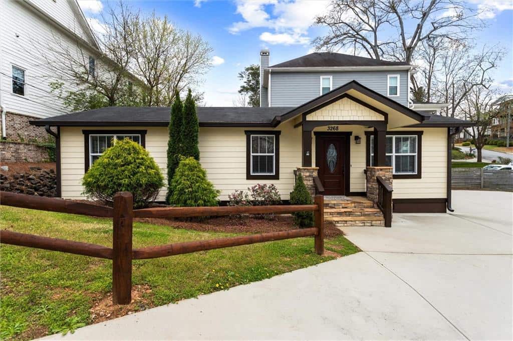 Listing photo 1