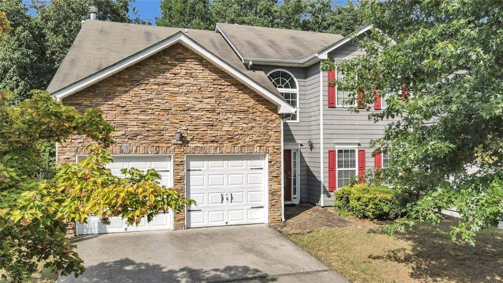 Listing photo 1