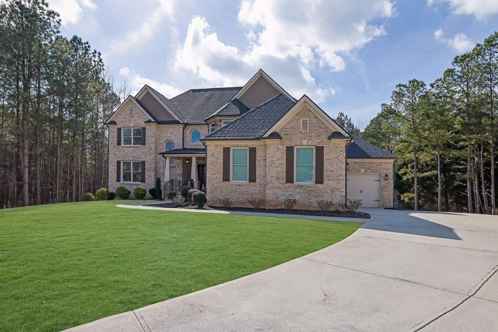 Listing photo 1