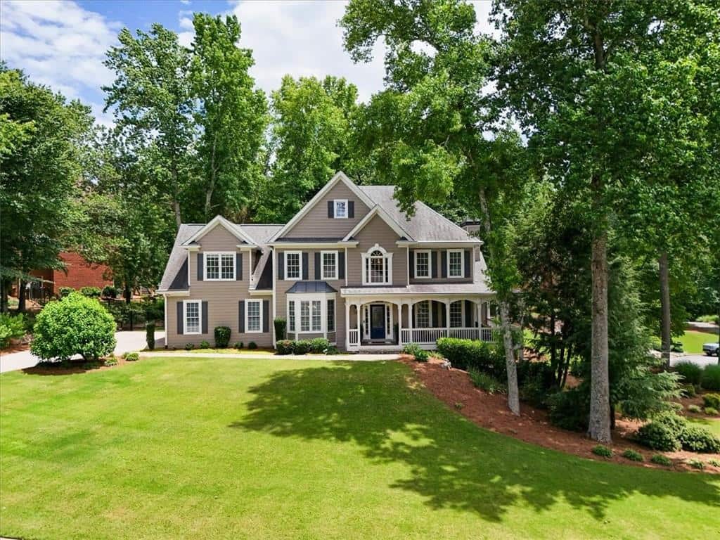 Listing photo 1