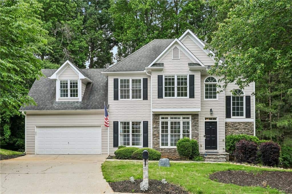 Listing photo 1