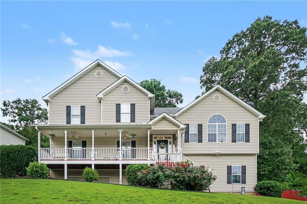 Listing photo 1