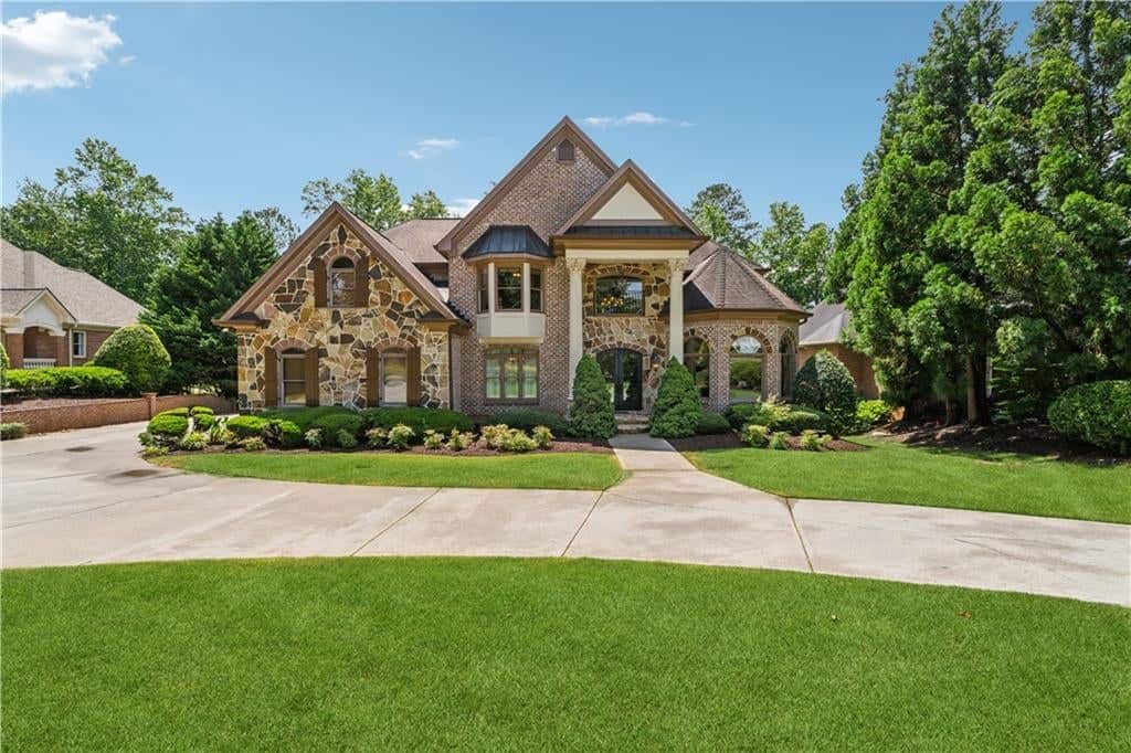 Listing photo 1