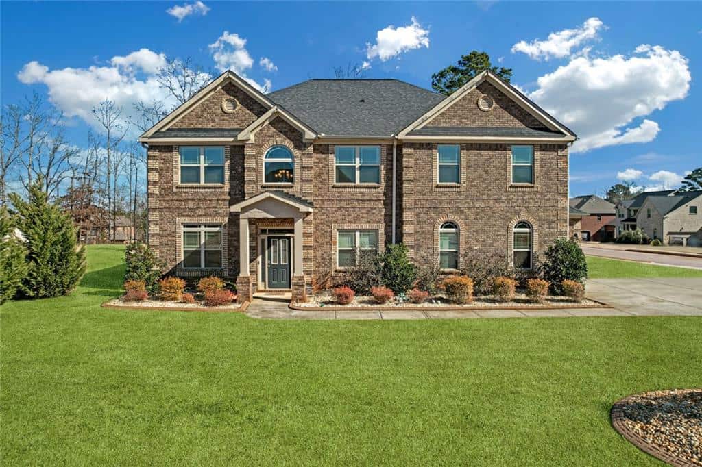 Listing photo 1