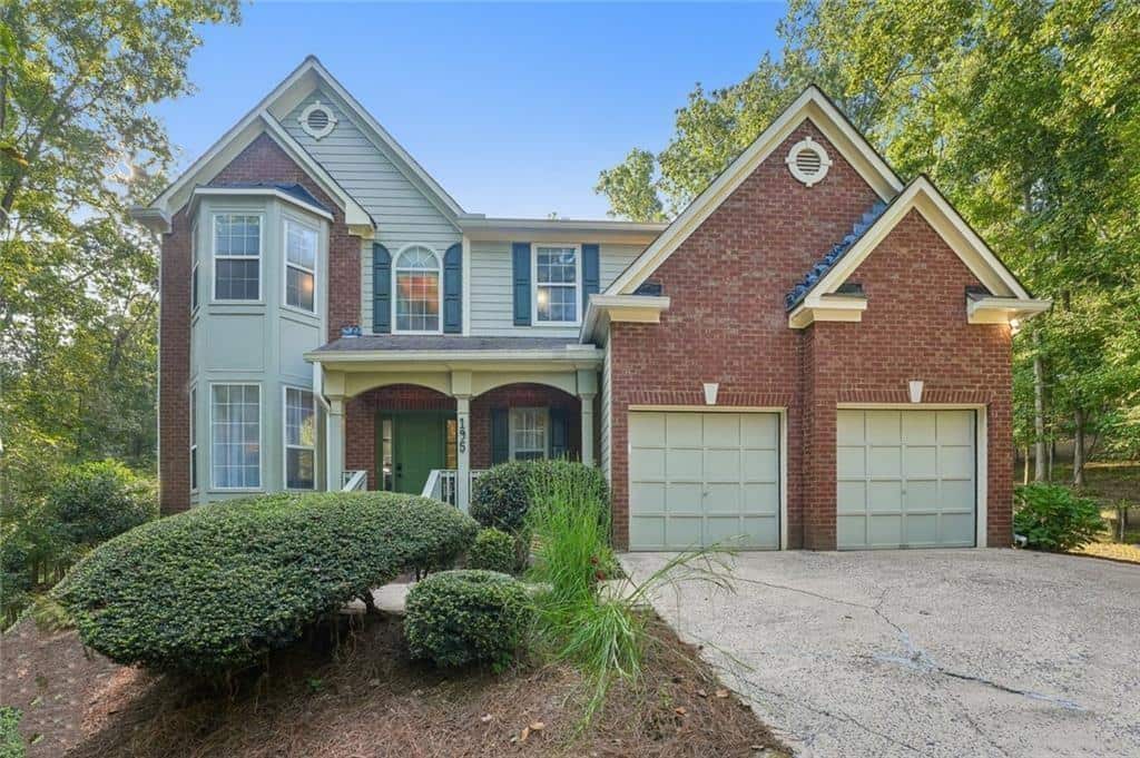 Listing photo 1