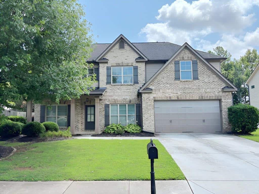 Listing photo 1