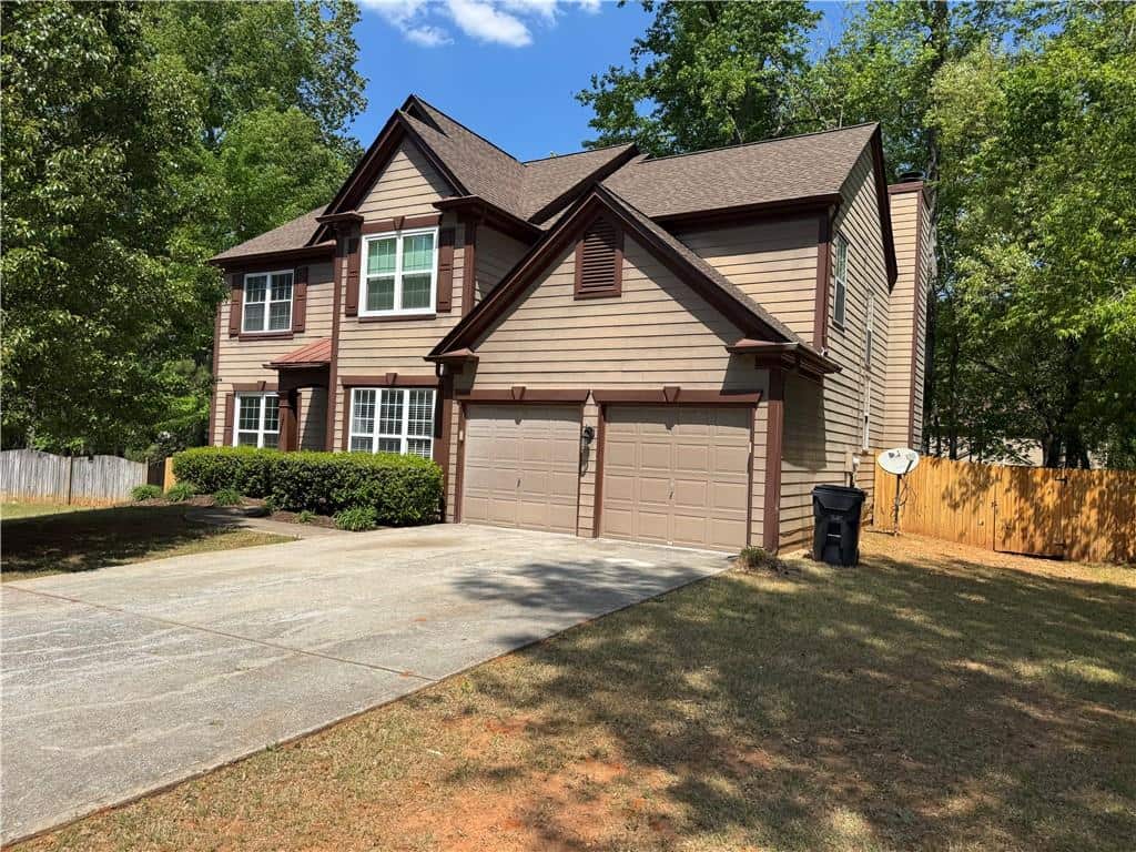 Listing photo 1