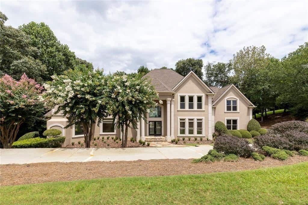 Listing photo 1