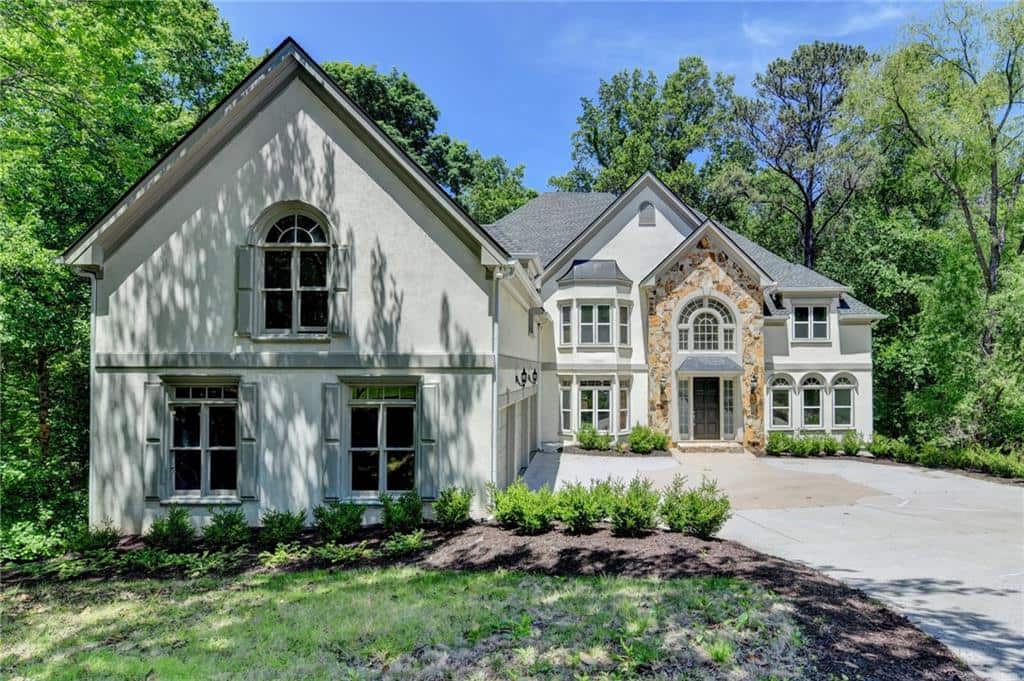 Listing photo 1