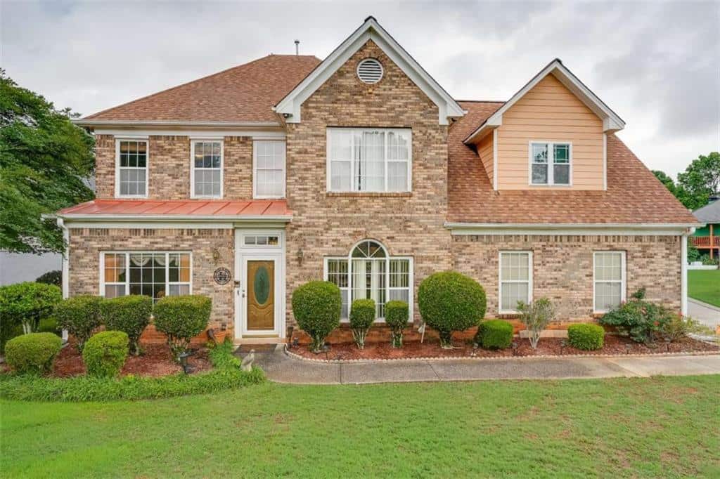 Listing photo 1
