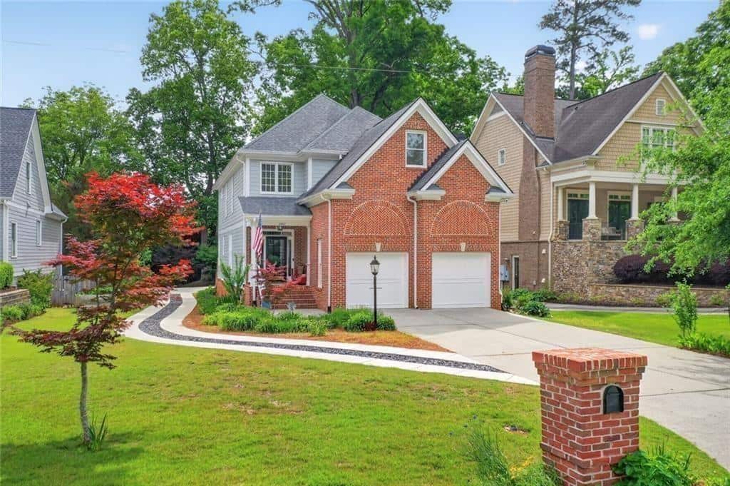 Listing photo 1