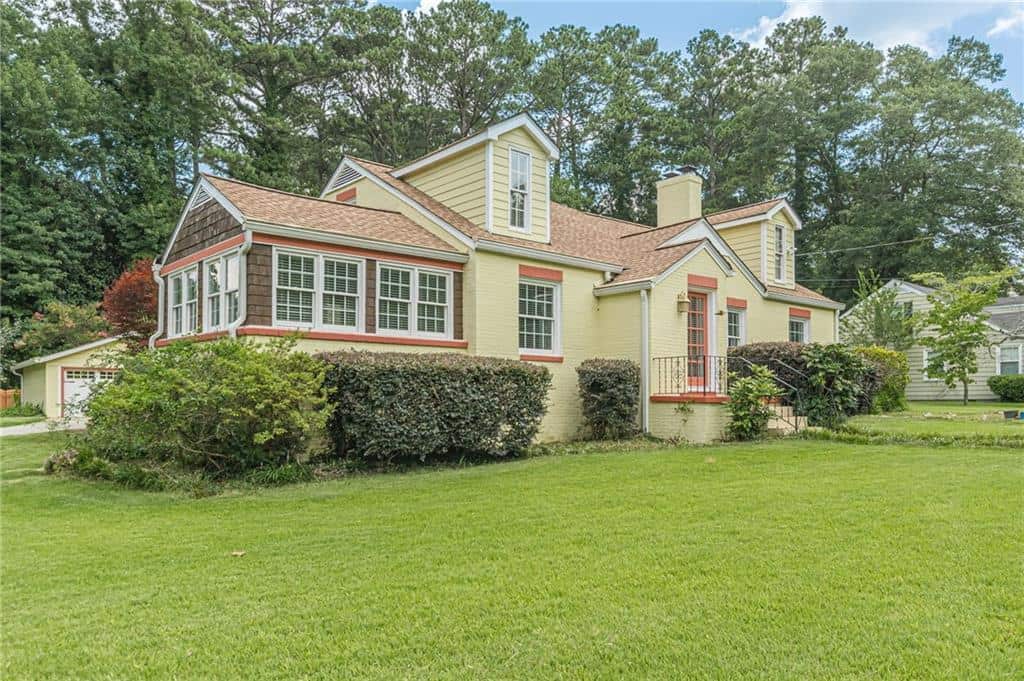 Listing photo 1