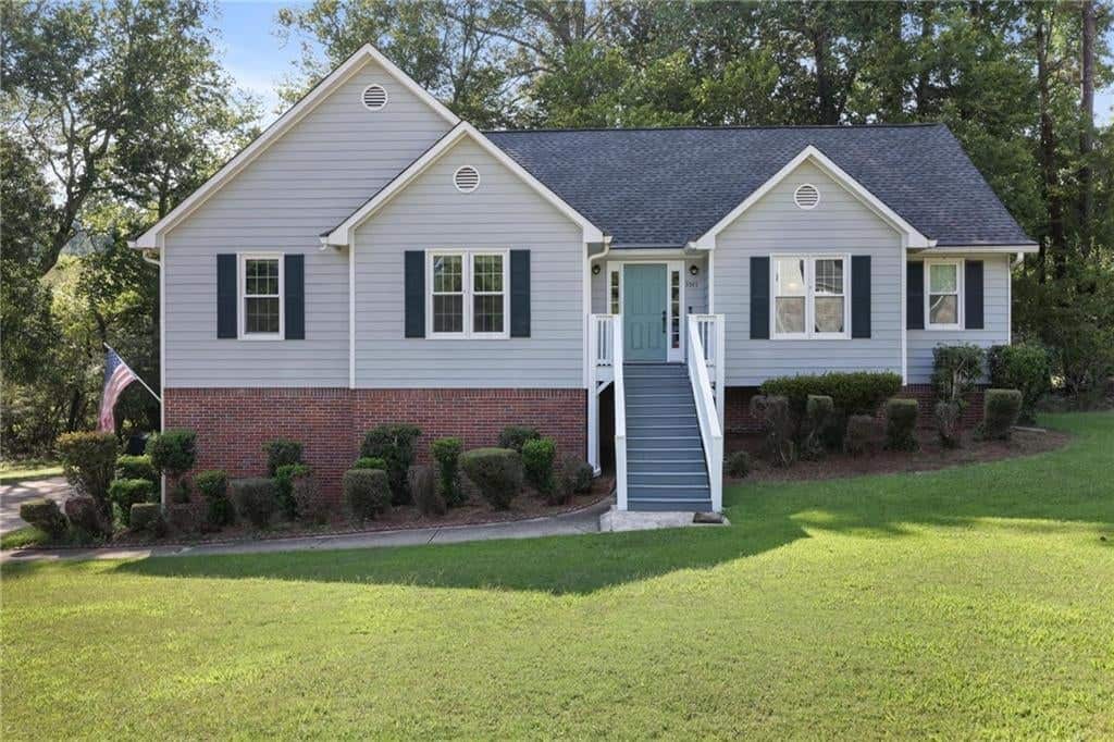 Listing photo 1