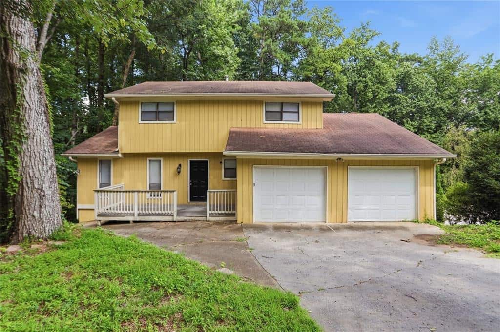 Listing photo 1