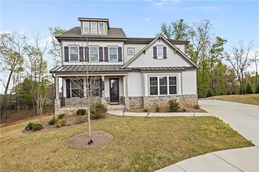 Listing photo 1