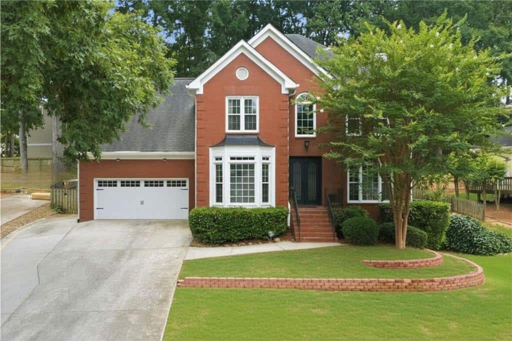 Listing photo 1