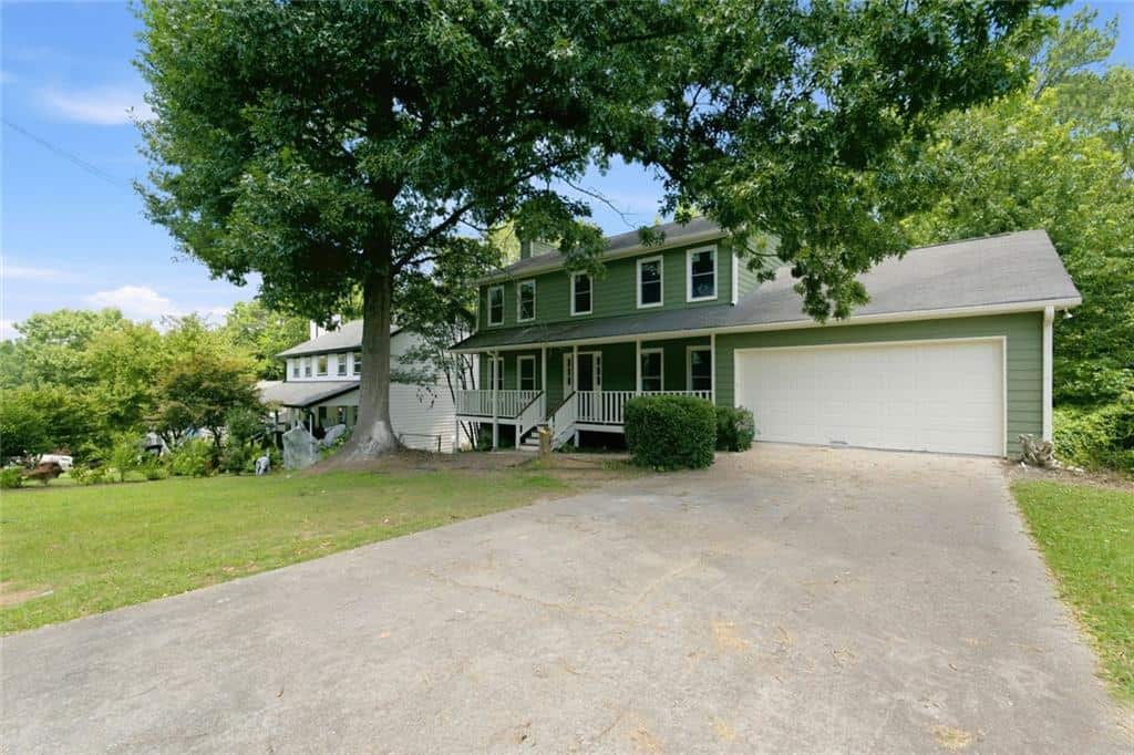 Listing photo 1