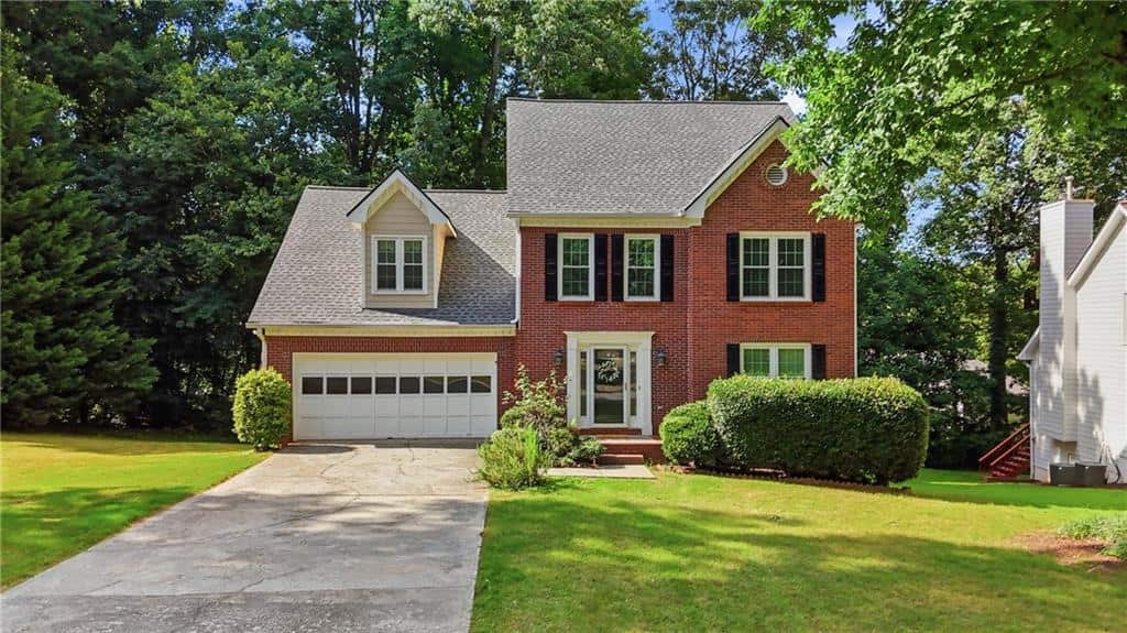 Listing photo 1