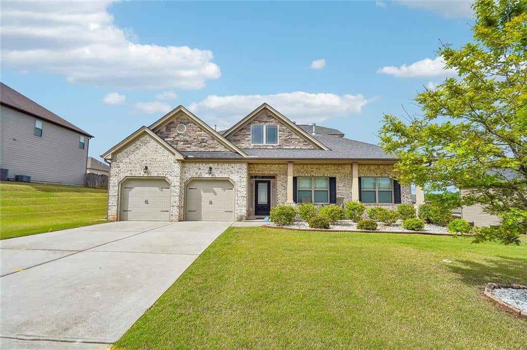 Listing photo 1