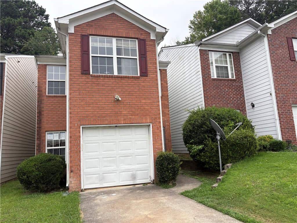 Listing photo 1