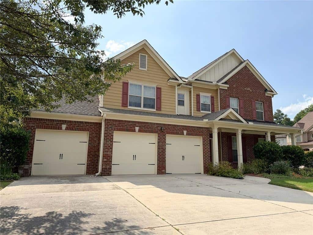 Listing photo 1