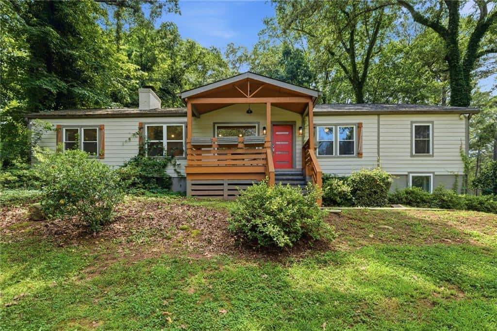 Listing photo 1