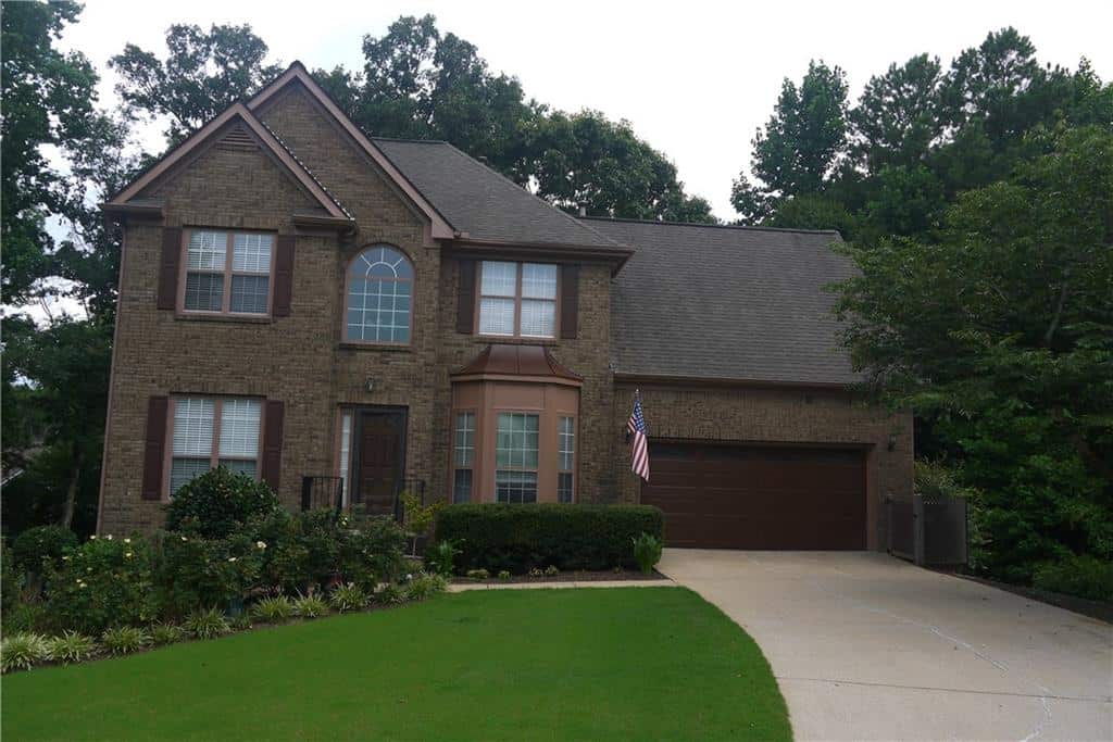 Listing photo 1