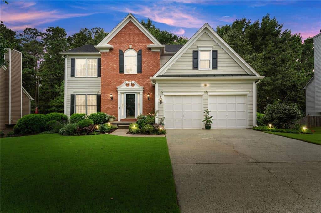 Listing photo 1
