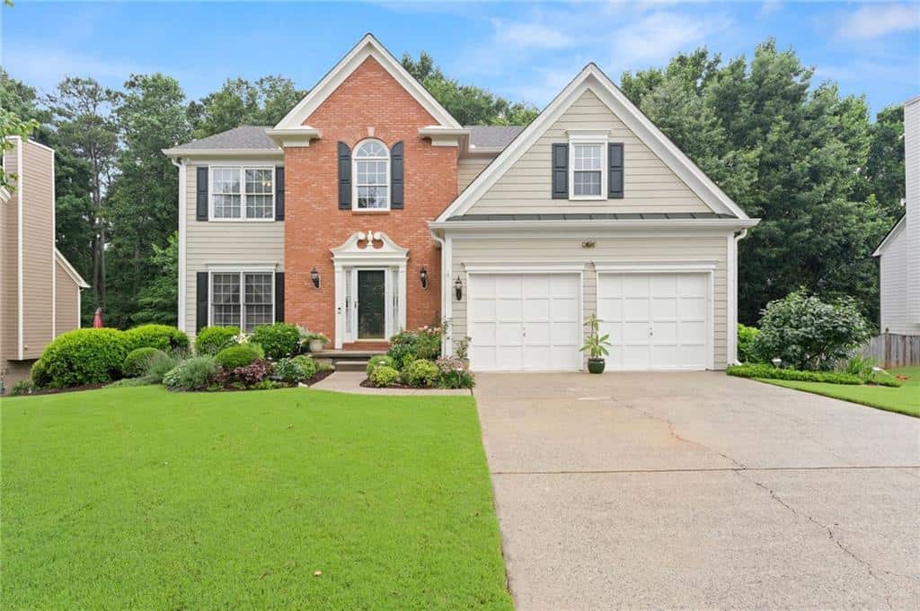Listing photo 1