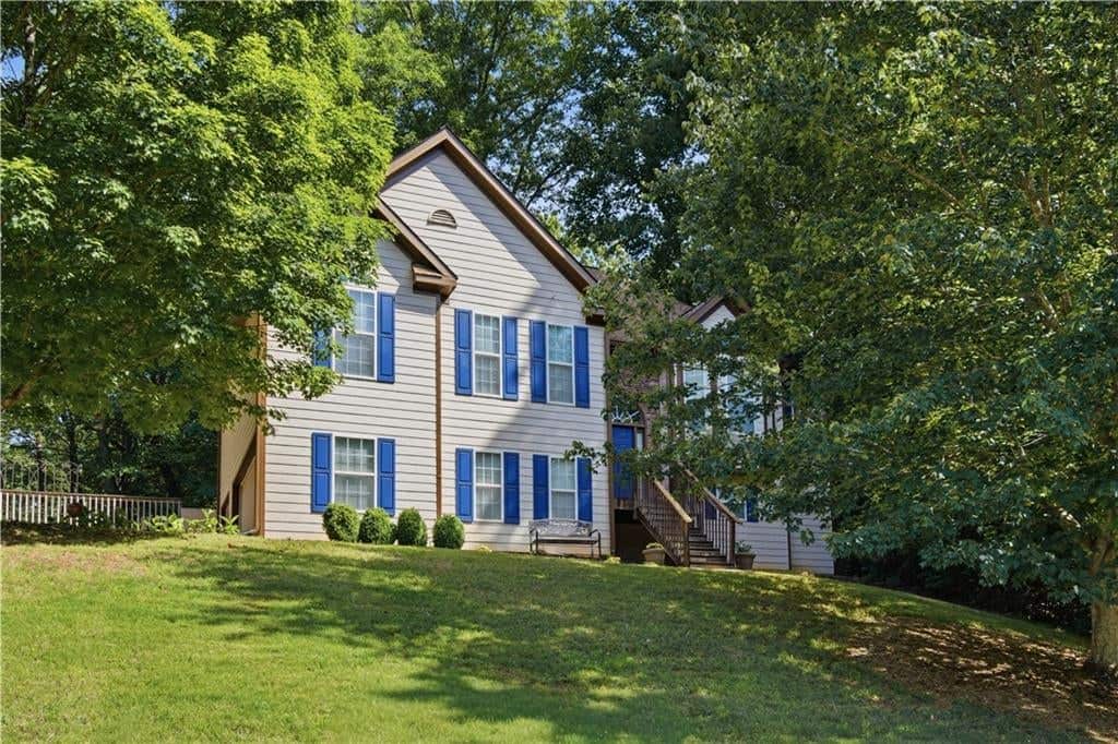 Listing photo 1