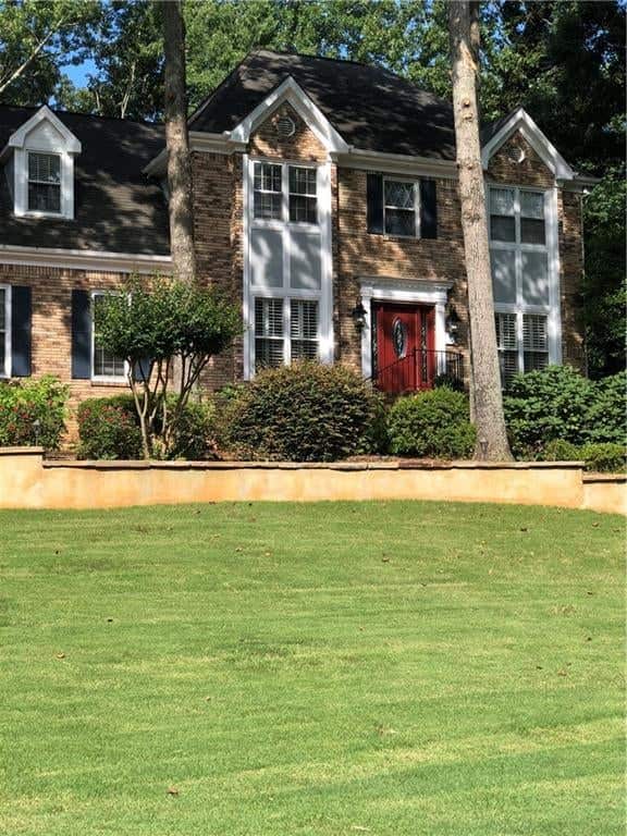 Listing photo 1
