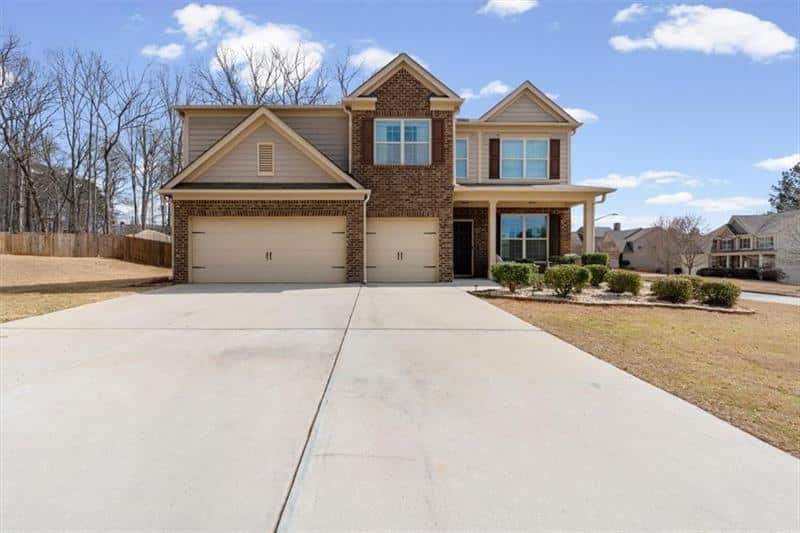 Listing photo 1