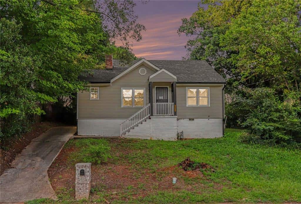 Listing photo 1