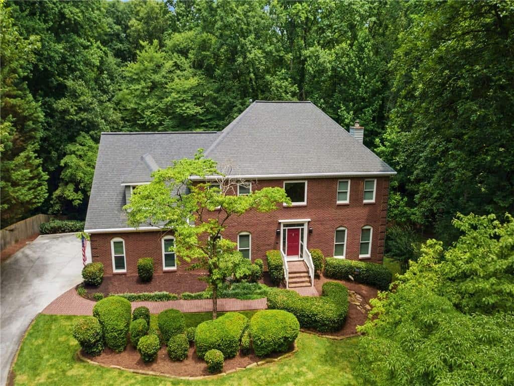Listing photo 1