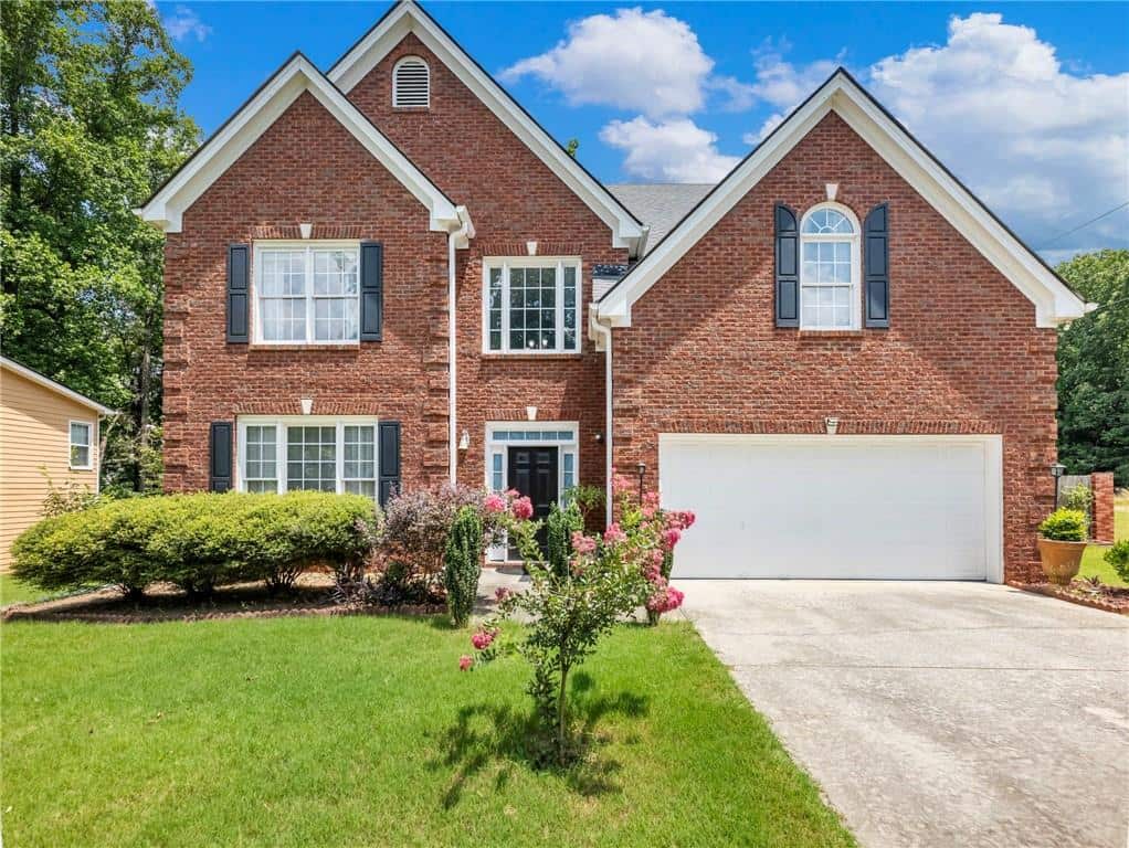 Listing photo 1