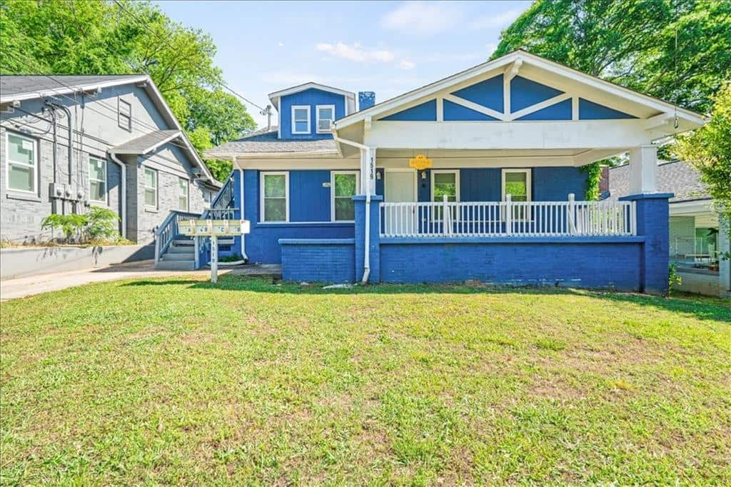 Listing photo 1