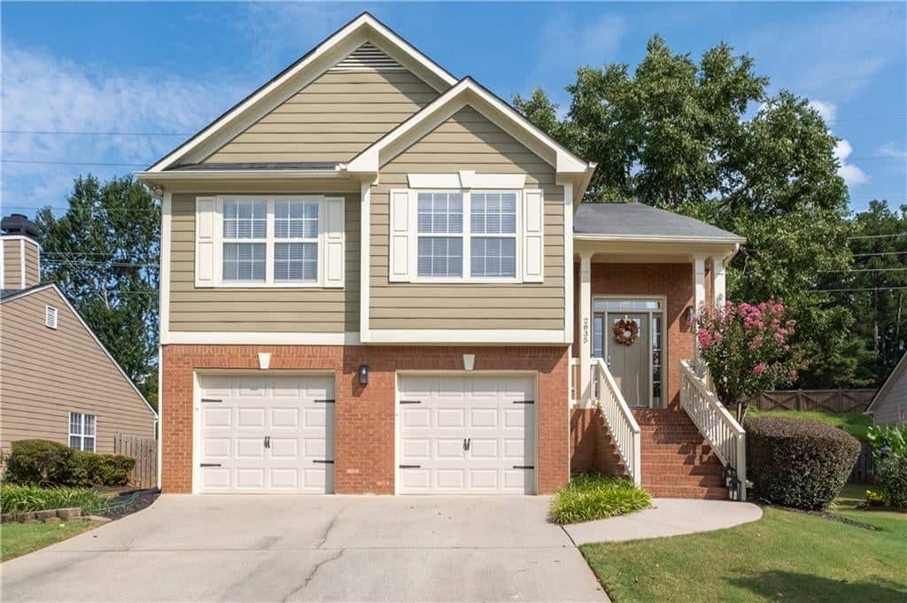 Listing photo 1
