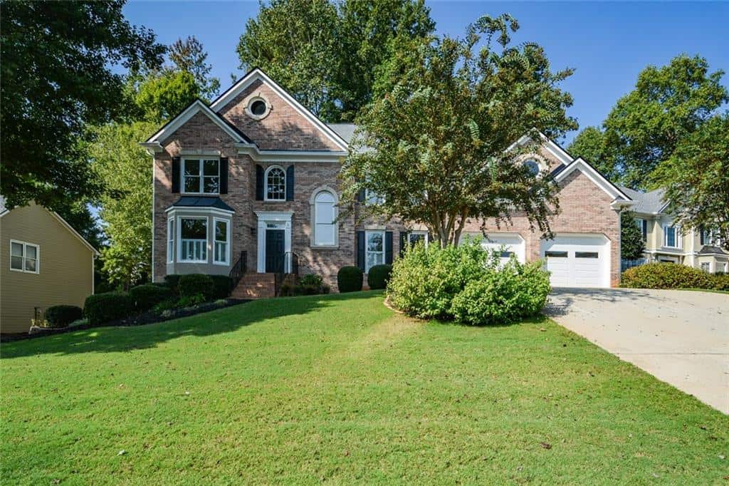 Listing photo 1