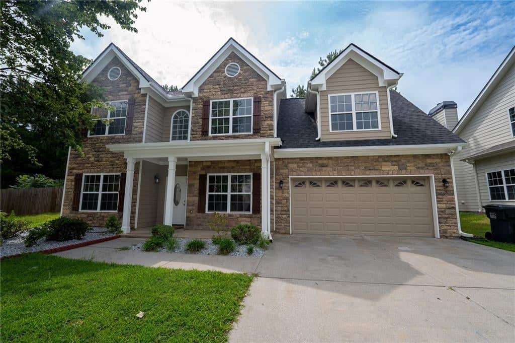 Listing photo 1
