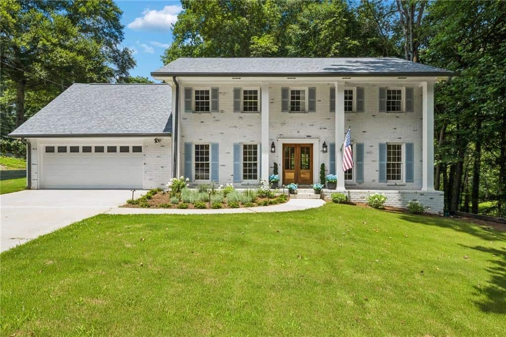 Listing photo 1