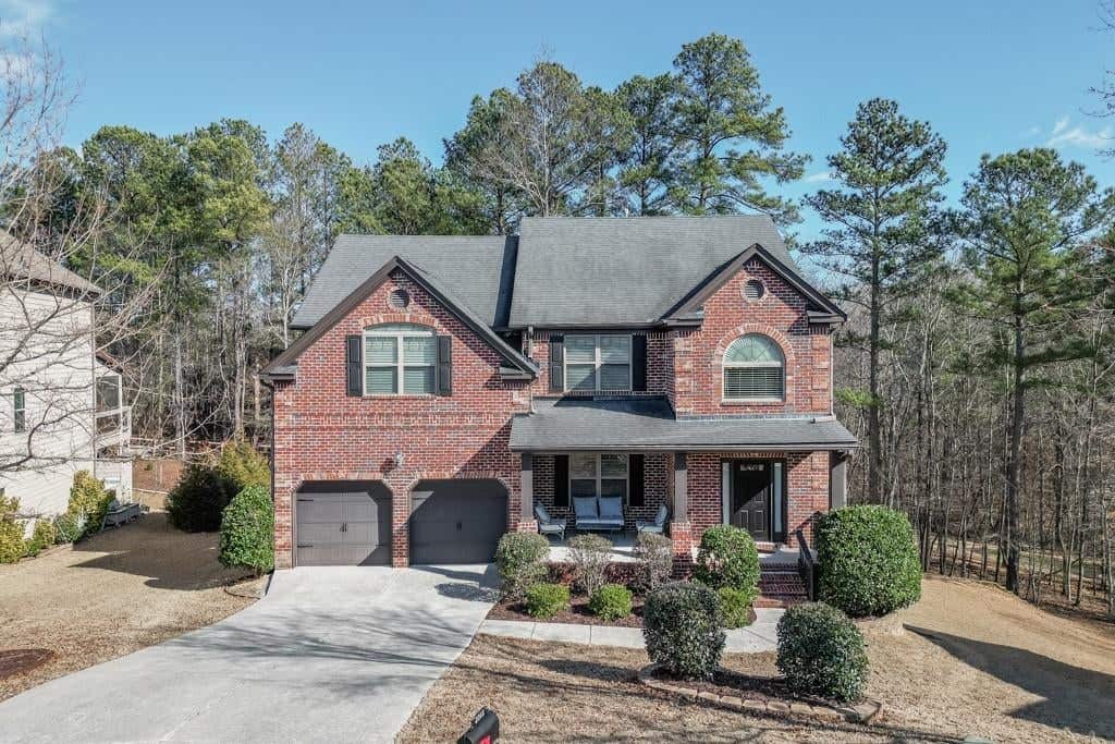 Listing photo 1