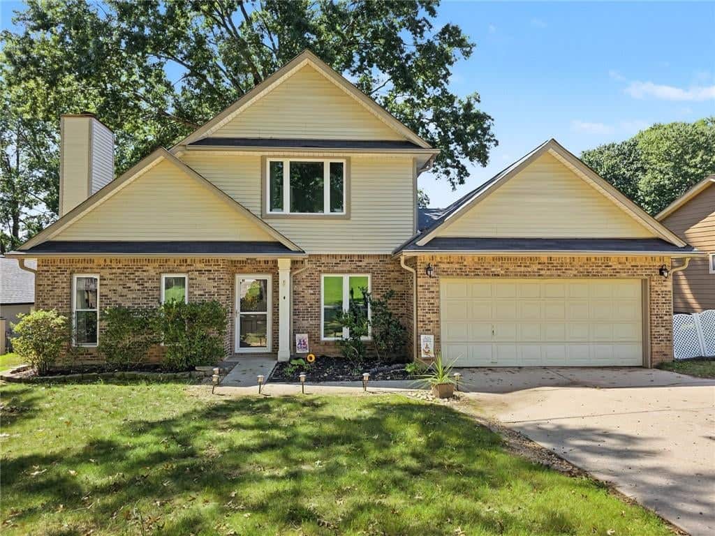 Listing photo 1