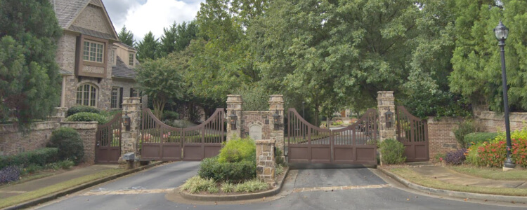 Brookhaven Lakes
