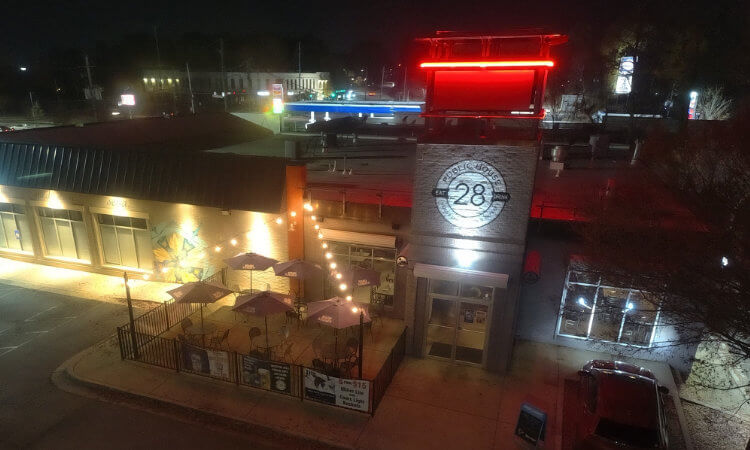 Public House 28